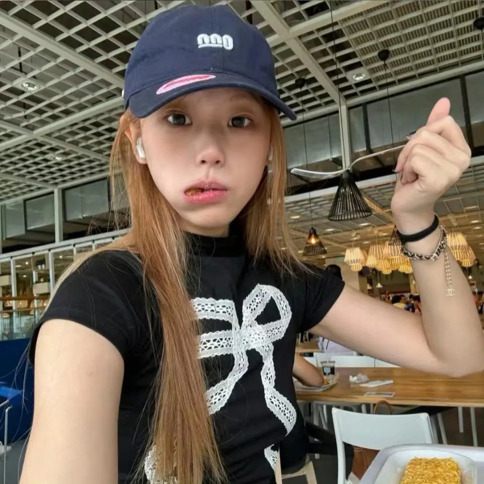 妈妈和爸爸